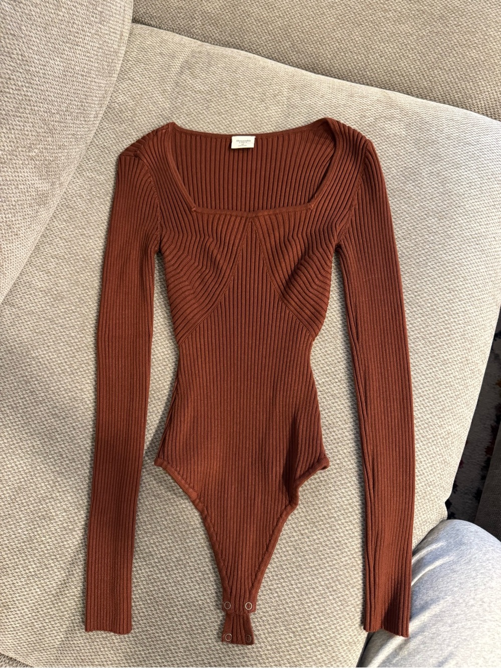 Abercrombie & Fitch Ribbed Long Sleeve Bodysuit - Rust Brown